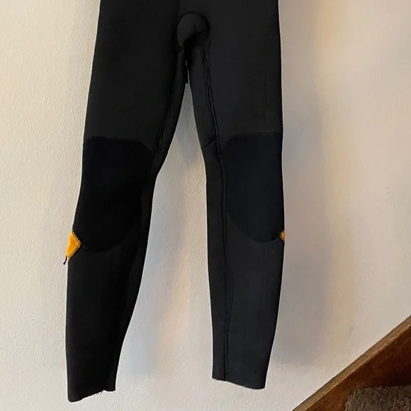 O’Neill 3/2MM Youth Size 12 Full length wetsuit - Ultraflex Epic